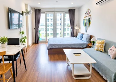King Room with Balcony — Thuỷ Sky1